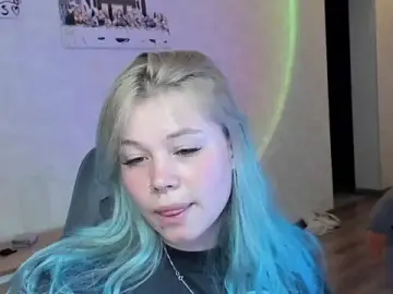 Lulu_Di  live sex cam