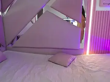 Mia_garcia28  live sex cam