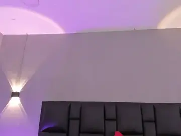 JadeHearrt  live sex cam