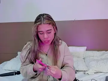 Rachell_criss  live sex cam