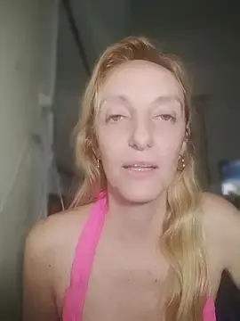 Vicky2537  live sex cam