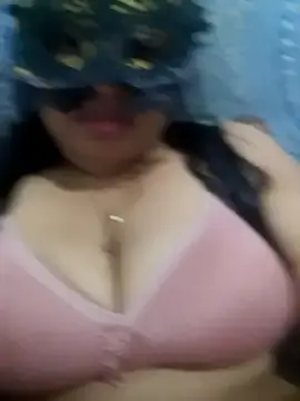 Chubby_wife  live sex cam