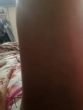 Deshigirldelhi  live sex cam