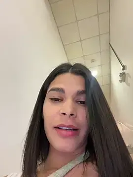 Leah_Honey26  live sex cam