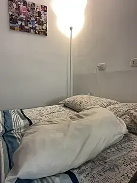 Leah_Honey26  live sex cam