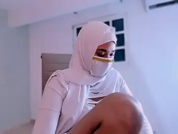 LittleNoor  live sex cam