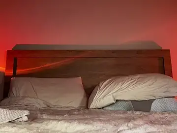 Pi-x-ie  live sex cam