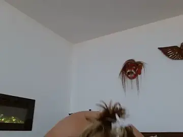 Sweet-Ginger  live sex cam