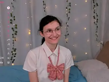 ThoraMarola  live sex cam
