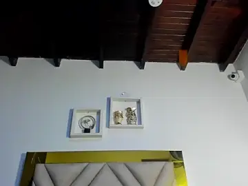 Ariana-martins  live sex cam