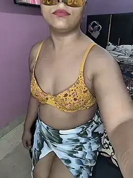 Arshi_4  live sex cam