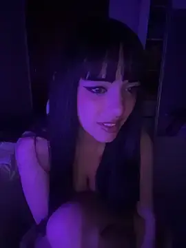Kitttyuwu  live sex cam