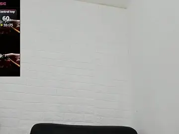 Nathally_roses  live sex cam
