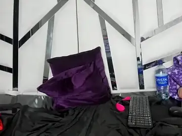 Alisha_Evans_Rs  live sex cam