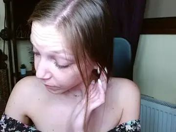 EmillyPlay  live sex cam