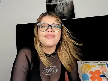 Eve_Colleen  live sex cam