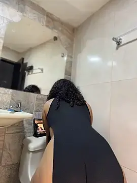 IvoryLady  live sex cam