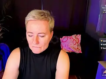 Nika_Smit  live sex cam