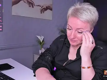 Nika_Smit  live sex cam
