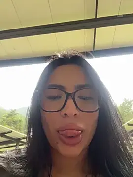 ValeriaTorress_  live sex cam