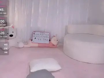 Lucky-188  live sex cam
