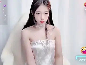 Luckyuyu66  live sex cam