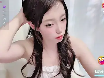 Luckyuyu66  live sex cam
