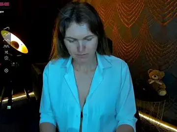 Anabell_xxx  live sex cam