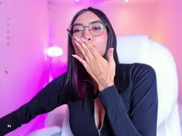 AzuraKindong  live sex cam