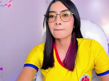 AzuraKindong  live sex cam