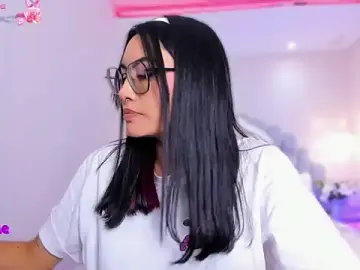AzuraKindong  live sex cam