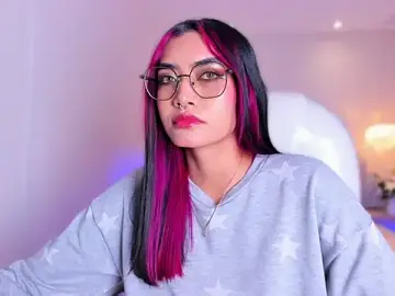 AzuraKindong  live sex cam