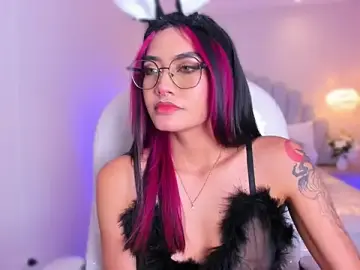 AzuraKindong  live sex cam