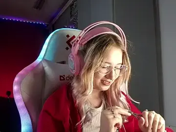 FunnyLila  live sex cam