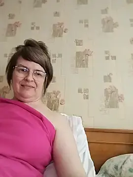Irena-mis  live sex cam