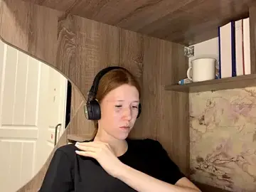 KiraNice1  live sex cam