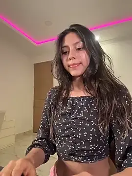 MissBecka_  live sex cam