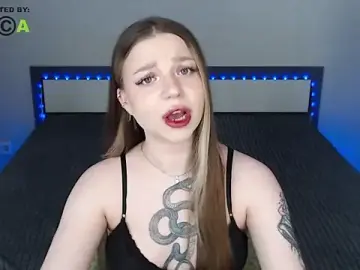 RonnieMilles  live sex cam