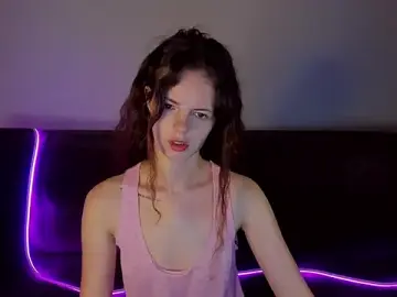 RubyAttwood  live sex cam