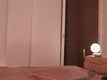 Sambelcherry  live sex cam