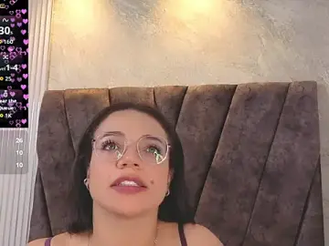 Scarlet_Jhonsonn  live sex cam