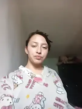 Cachondis123  live sex cam