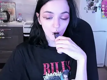 Miura_moon  live sex cam