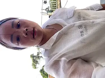 Neyney110  live sex cam