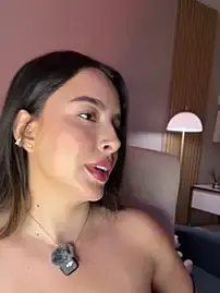 Alessia-miller_  live sex cam