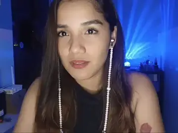 AnneHanacek  live sex cam