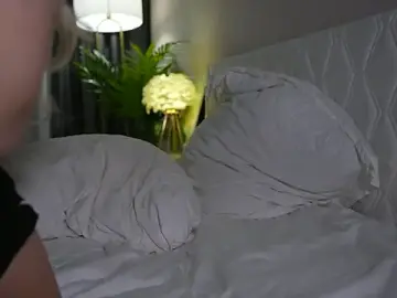 CatchMe1  live sex cam