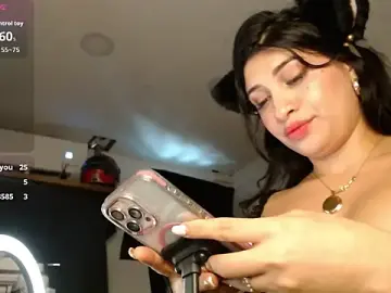 Dulce_Lunaa1  live sex cam
