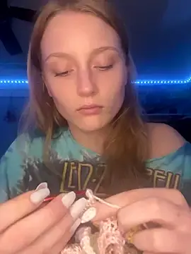 ElinaEllyra  live sex cam