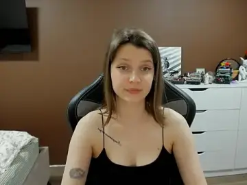 SoniNesti  live sex cam